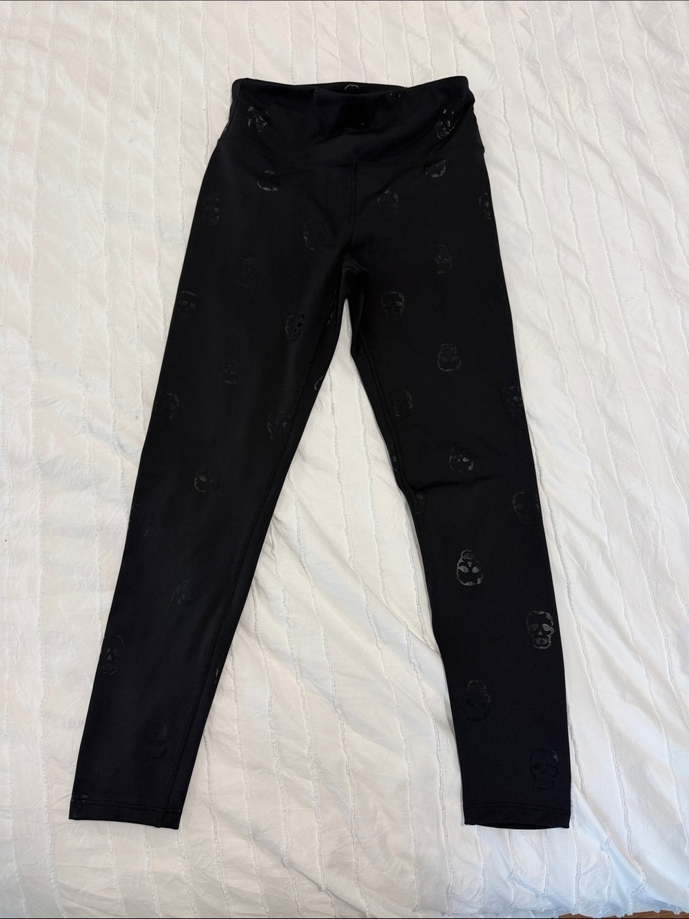 Black Skull Print High-Waist Leggings